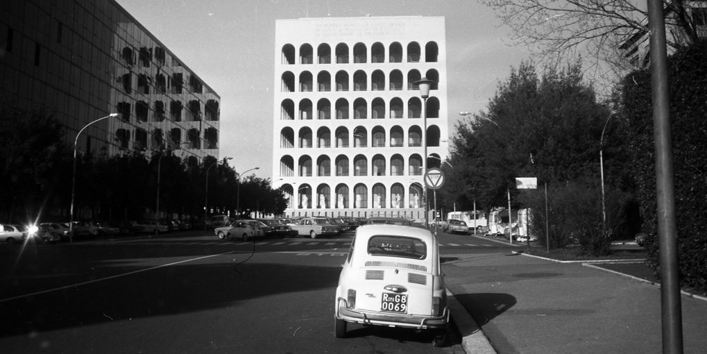 Rome, EUR, Palazzo della Civiltà del Lavoro, Photo: Eberhard Schroeter Rome, EUR, Palazzo della Civiltà del Lavoro, Photo: Eberhard Schroeter