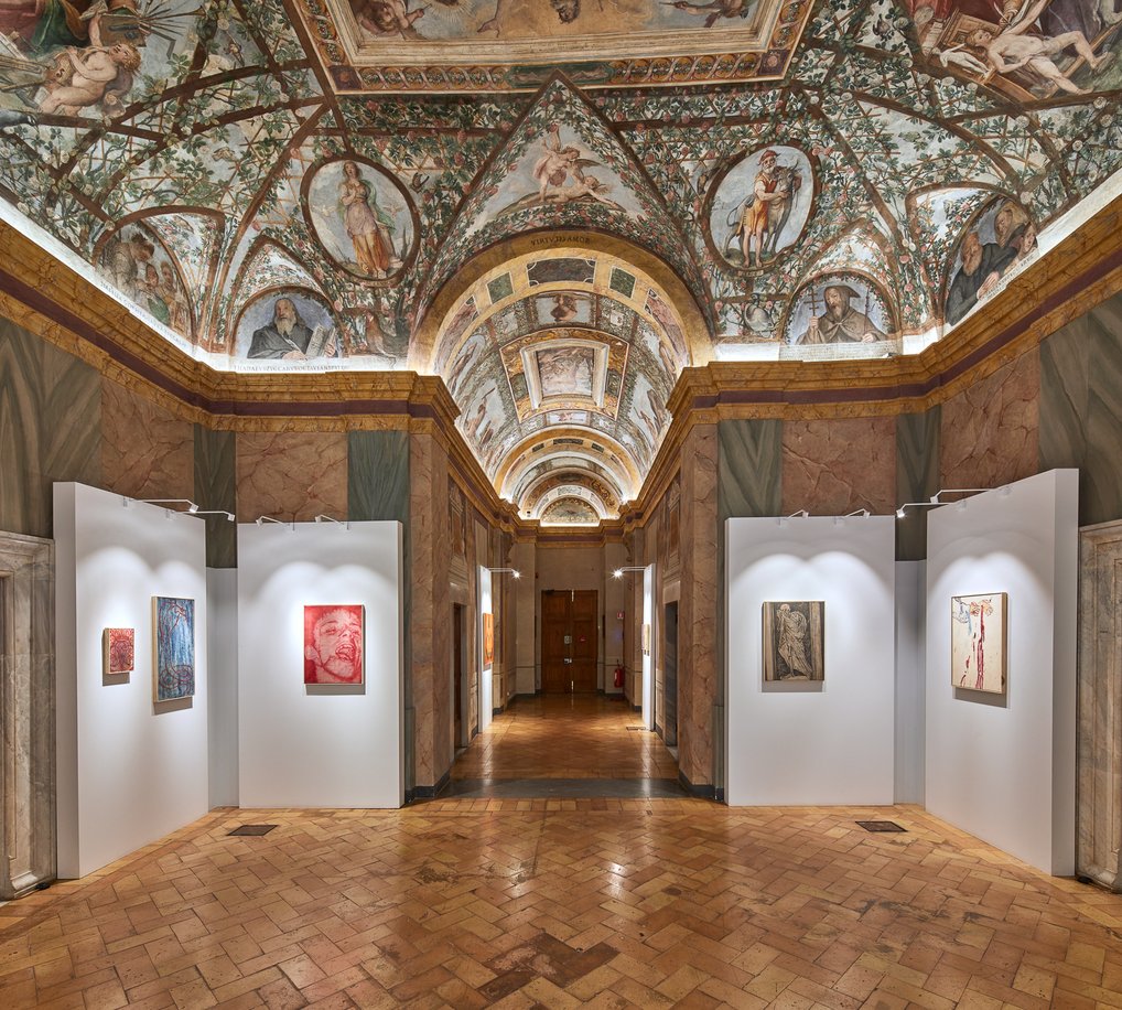 Exhibition view, 2024, Sala terrena, © Bibliotheca Hertziana, Enrico Fontolan Exhibition view, 2024, Sala terrena, © Bibliotheca Hertziana, Enrico Fontolan