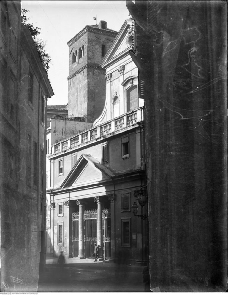 Paul Lindner (1845–1924). Rediscovery of a Historical Photo Collection