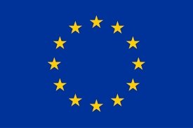 Europäische Flagge mit zwölf gelben Sternen auf blauem Hintergrund.
