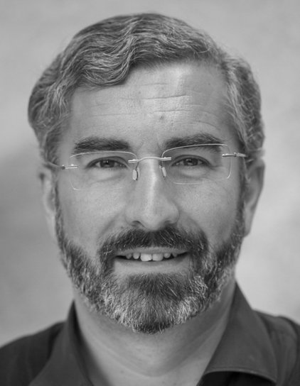 Dr. Michael Schmitz