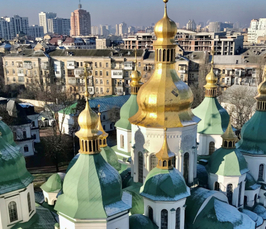 'The Unbreakable Wall'. Saint Sophia in Kyiv, between War and Politics